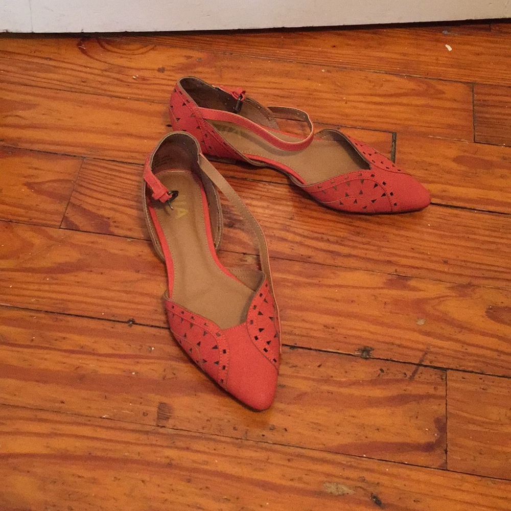 Sexy Sling Backs - Picture 2 of 5